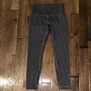 Lululemon Women’s Align leggings 25” Slate gray Size 6